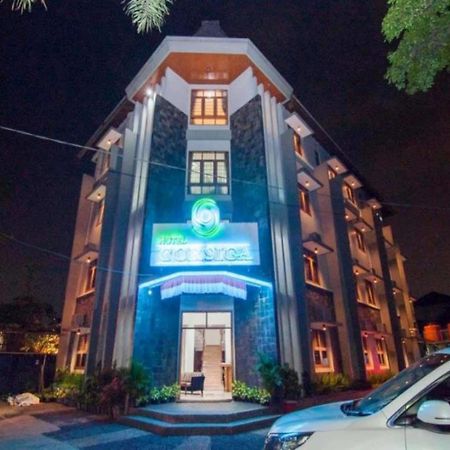 Corsica Hotel Bandung Esterno foto
